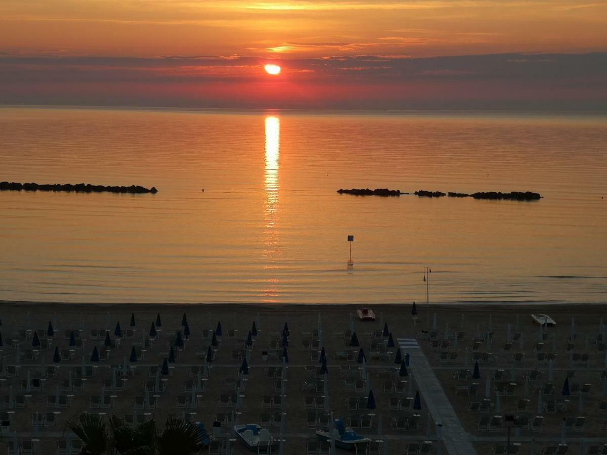 Hotel Palmarosa Roseto Degli Abruzzi Luaran gambar